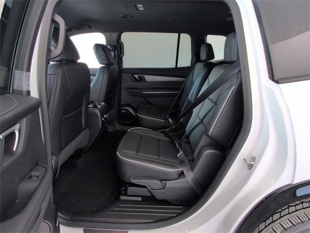 Photo of 2026 Summit White Buick Enclave