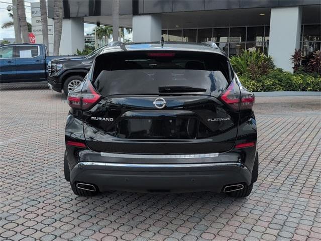 Photo of 2022 Magnetic Black Nissan Murano