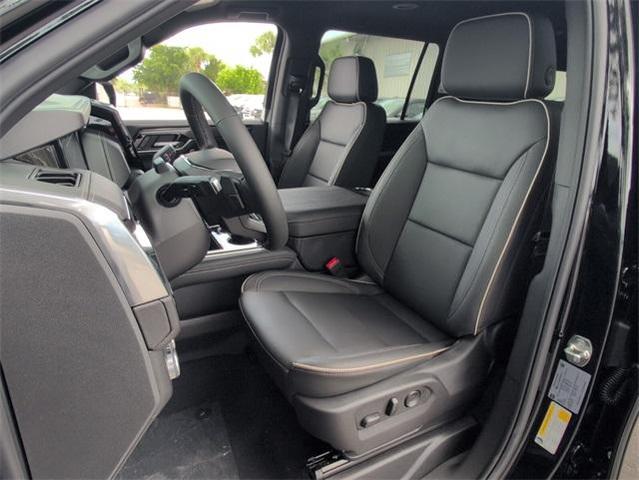Photo of 2025 Onyx Black GMC Yukon XL