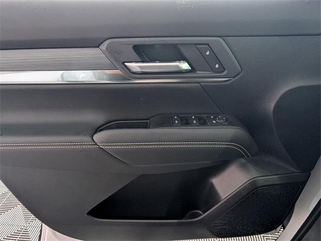 Photo of 2026 Summit White GMC Terrain