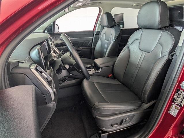Photo of 2022 Passion Red Tintcoat Kia Sorento