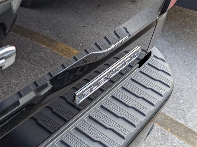 Photo of 2025 Onyx Black GMC Sierra 1500