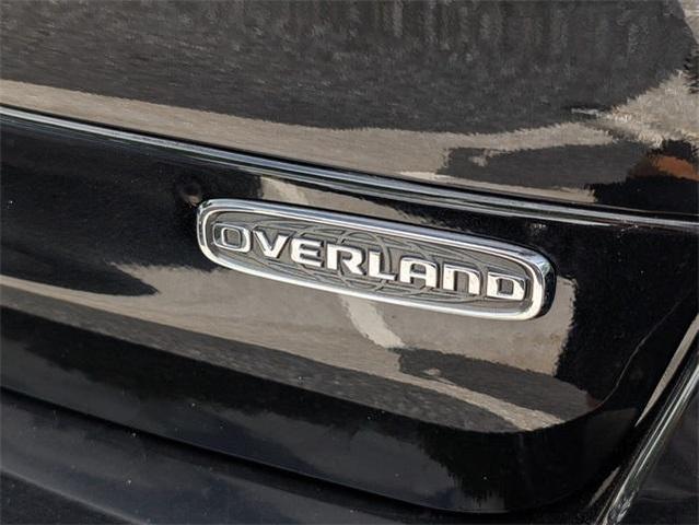 Photo of 2022 Diamond Black Jeep Grand Cherokee L