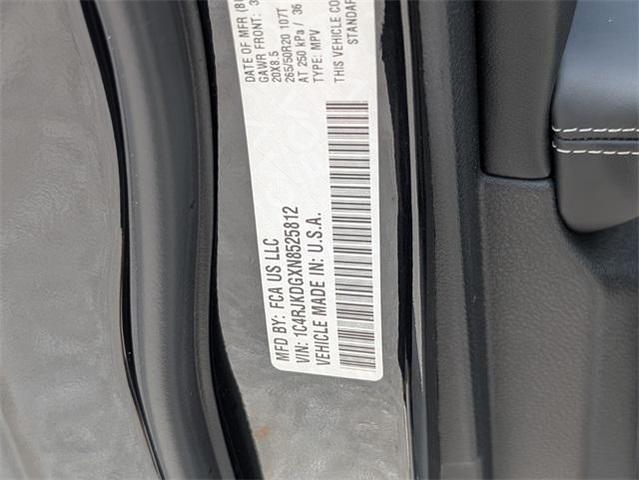 Photo of 2022 Diamond Black Jeep Grand Cherokee L
