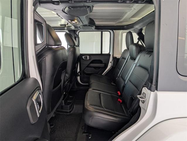 Photo of 2018 Bright White Clearcoat Jeep Wrangler Unlimited