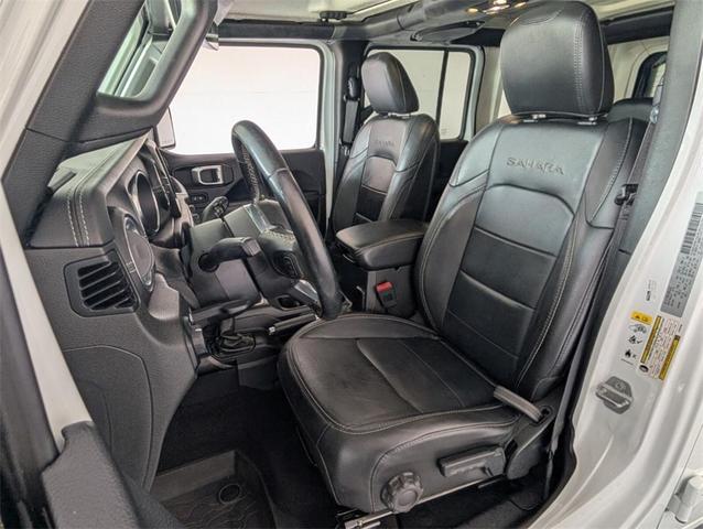 Photo of 2018 Bright White Clearcoat Jeep Wrangler Unlimited