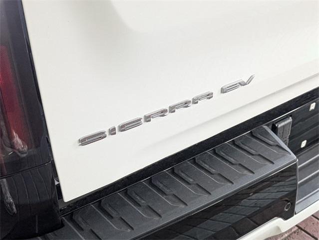 Photo of 2025 Summit White GMC Sierra EV