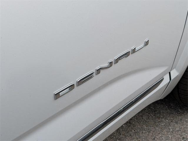 Photo of 2026 Summit White GMC Terrain
