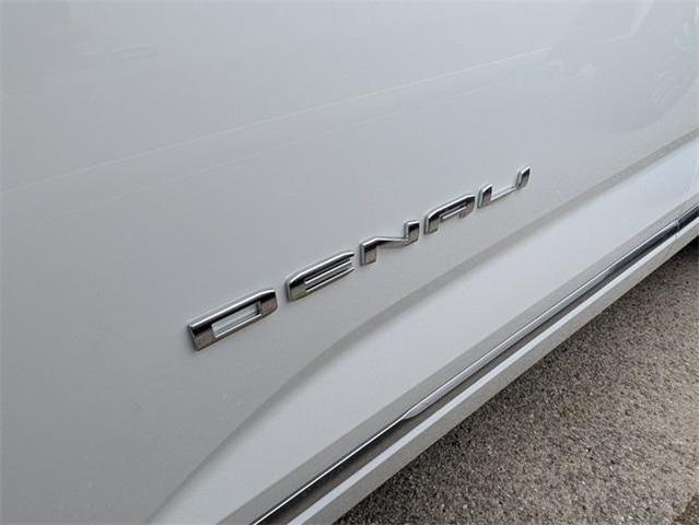 Photo of 2026 Summit White GMC Terrain