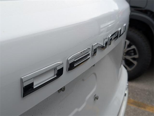 Photo of 2026 Summit White GMC Terrain
