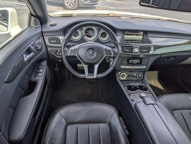 Photo of 2014 Diamond White Metallic Mercedes-Benz CLS-Class