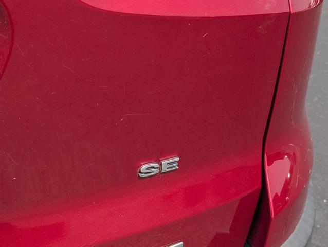 Photo of 2019 Ruby Red Metallic Tinted Clearcoat Ford EcoSport