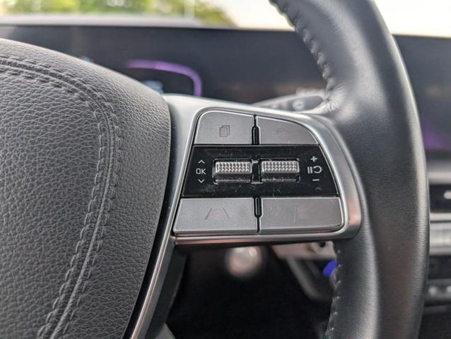 Photo of 2025 Everlasting Silver Kia Telluride