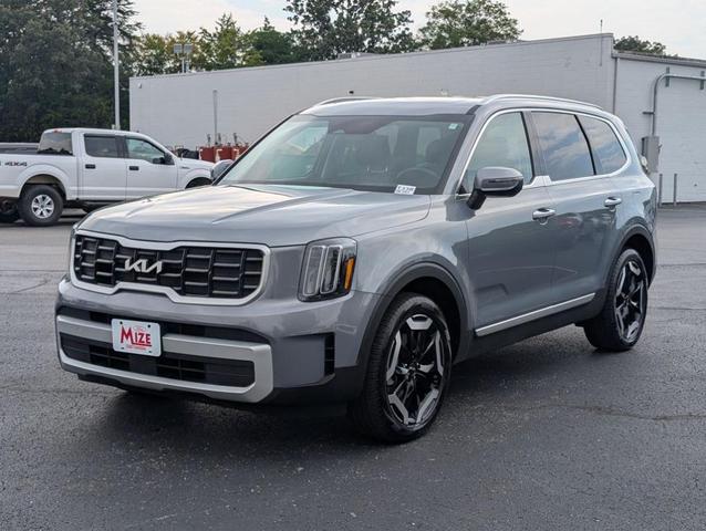 Photo of 2025 Everlasting Silver Kia Telluride