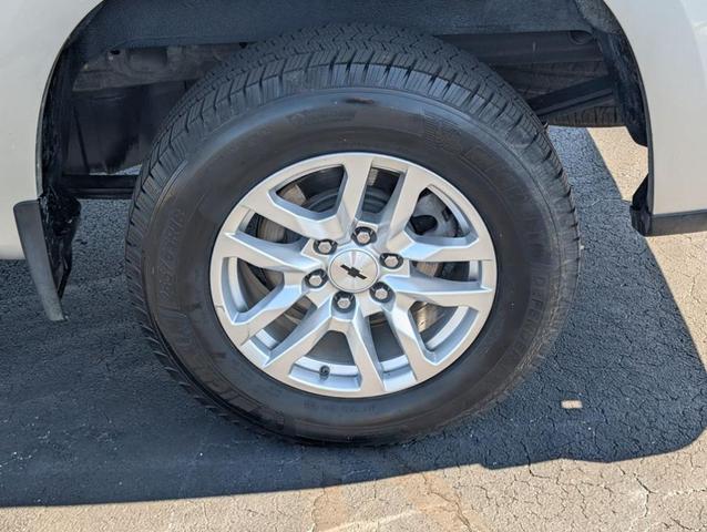 Photo of 2020 Silver Ice Metallic Chevrolet Silverado 1500