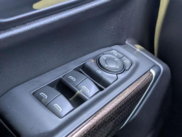 Photo of 2020 Silver Ice Metallic Chevrolet Silverado 1500