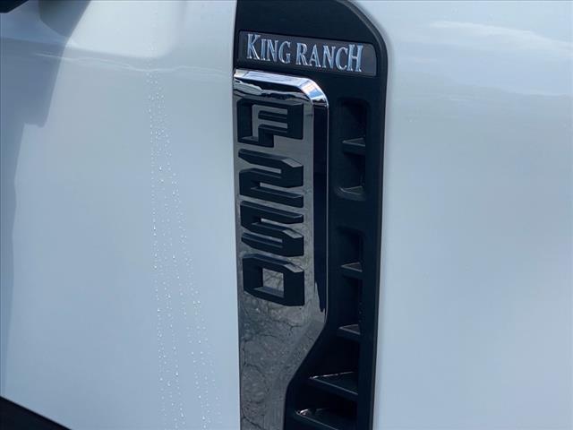 Photo of 2025 Star White Ford F-250