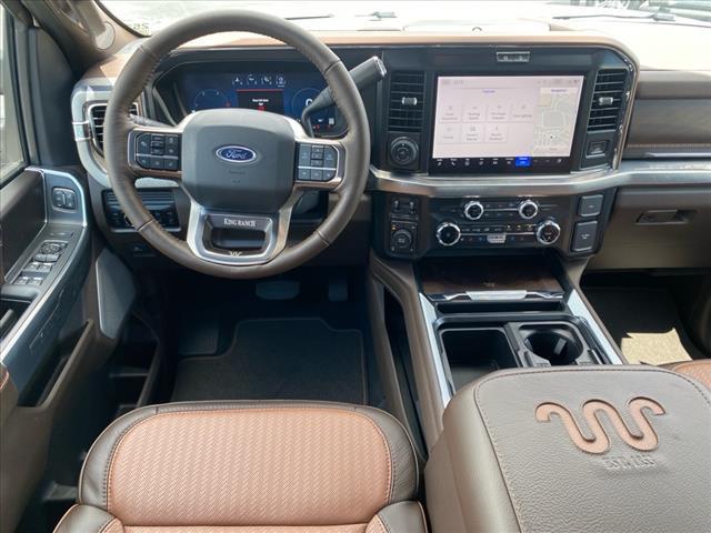 Photo of 2025 Star White Ford F-250