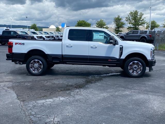 Photo of 2025 Star White Ford F-250