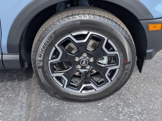 Photo of 2025 Azure Gray Metallic Ford Bronco Sport