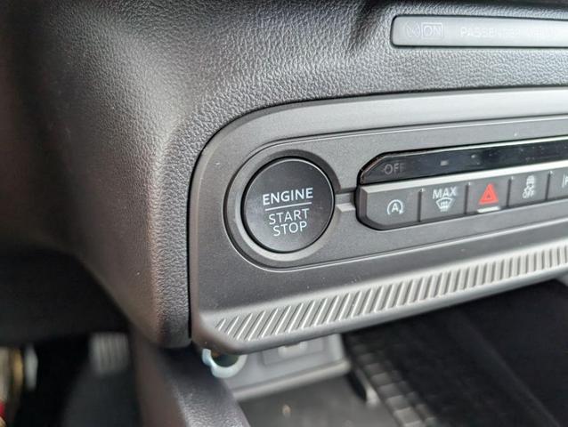 Photo of 2025 Azure Gray Metallic Ford Bronco Sport
