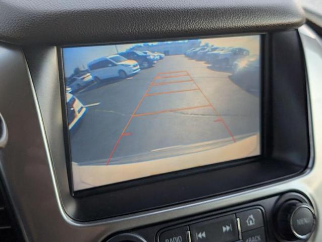 Photo of 2016 Iridescent Pearl Tricoat Chevrolet Tahoe