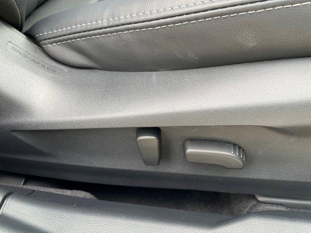 Photo of 2025 Ice Silver Metallic Subaru Outback