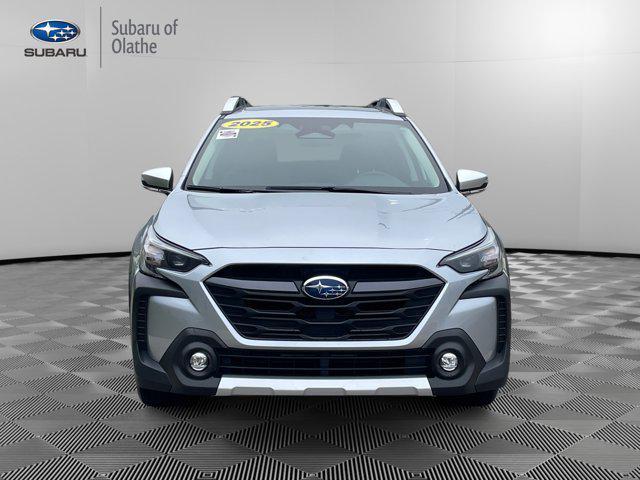 Photo of 2025 Ice Silver Metallic Subaru Outback