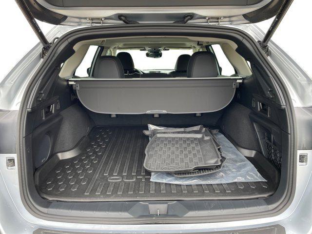 Photo of 2025 Ice Silver Metallic Subaru Outback