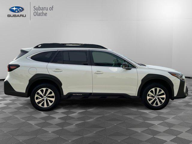 Photo of 2025 Ice Silver Metallic Subaru Outback