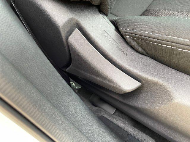 Photo of 2025 Ice Silver Metallic Subaru Outback