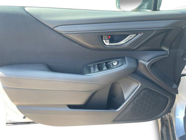 Photo of 2025 Ice Silver Metallic Subaru Outback