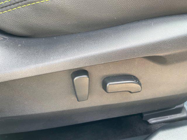 Photo of 2022 Crystal White Pearl Subaru Outback