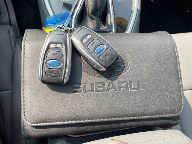Photo of 2022 Crystal White Pearl Subaru Outback