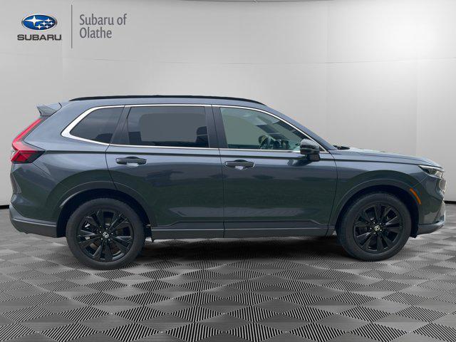 Photo of 2023 Meteorite Gray Metallic Honda CR-V Hybrid