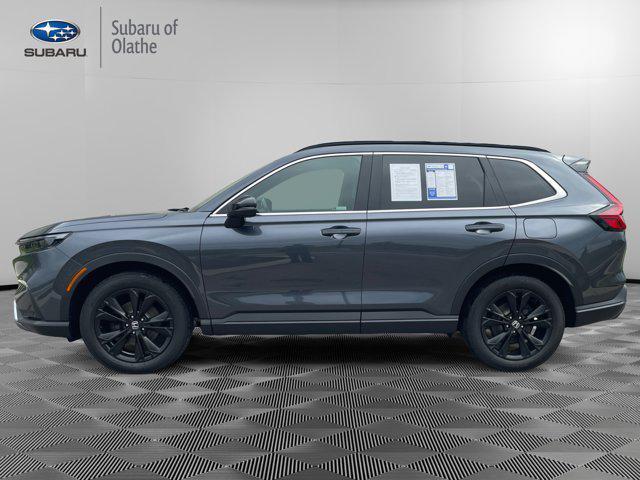 Photo of 2023 Meteorite Gray Metallic Honda CR-V Hybrid