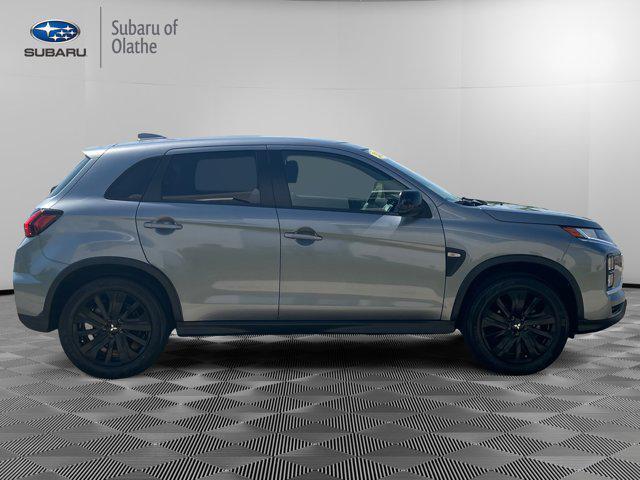 Photo of 2023 Alloy Silver Metallic Mitsubishi Outlander Sport