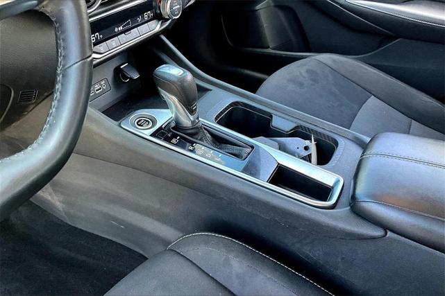 Photo of 2021 Brilliant Silver Metallic Nissan Sentra
