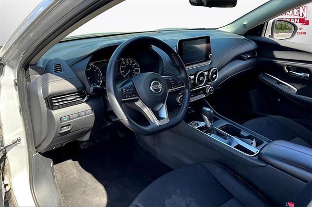 Photo of 2021 Brilliant Silver Metallic Nissan Sentra