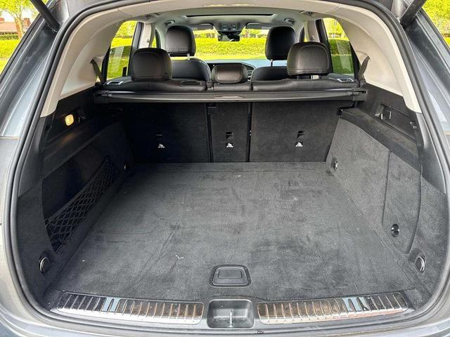Photo of 2023 Selenite Gray Metallic Mercedes-Benz GLE 350