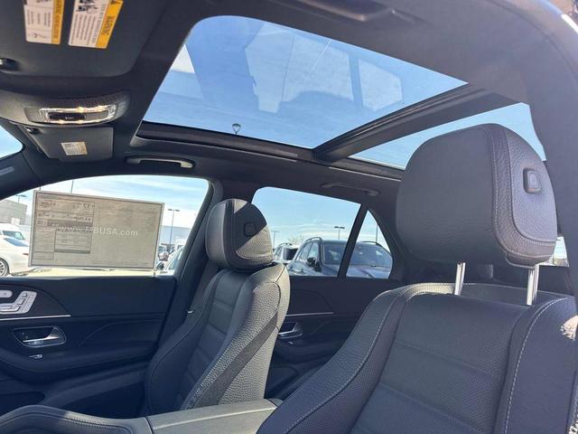 Photo of 2025 Obsidian Black Metallic Mercedes-Benz GLE 580