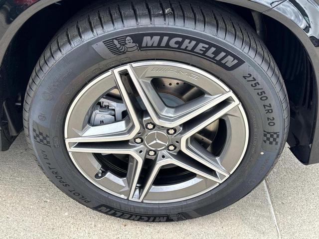 Photo of 2025 Obsidian Black Metallic Mercedes-Benz AMG GLE 53