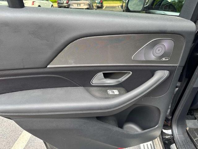 Photo of 2023 Obsidian Black Metallic Mercedes-Benz GLE 450
