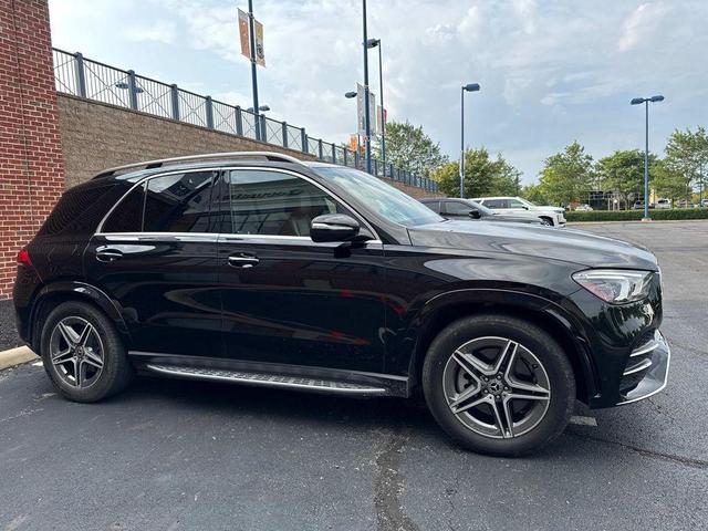 Photo of 2023 Obsidian Black Metallic Mercedes-Benz GLE 450