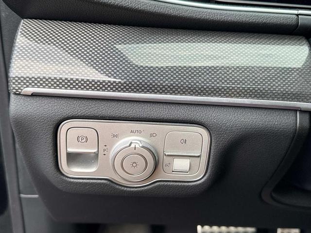 Photo of 2023 Obsidian Black Metallic Mercedes-Benz GLE 450
