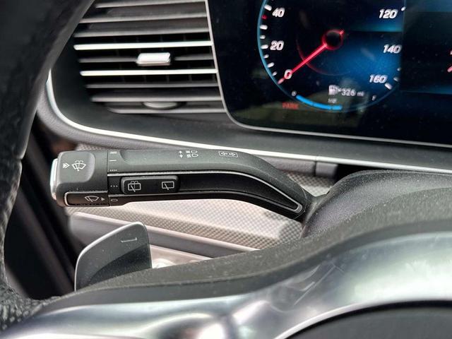 Photo of 2023 Obsidian Black Metallic Mercedes-Benz GLE 450
