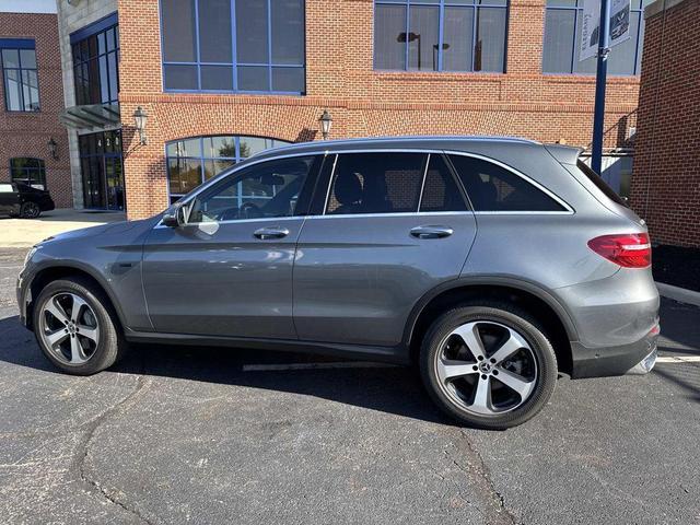 Photo of 2019 Selenite Gray Metallic Mercedes-Benz GLC 350e