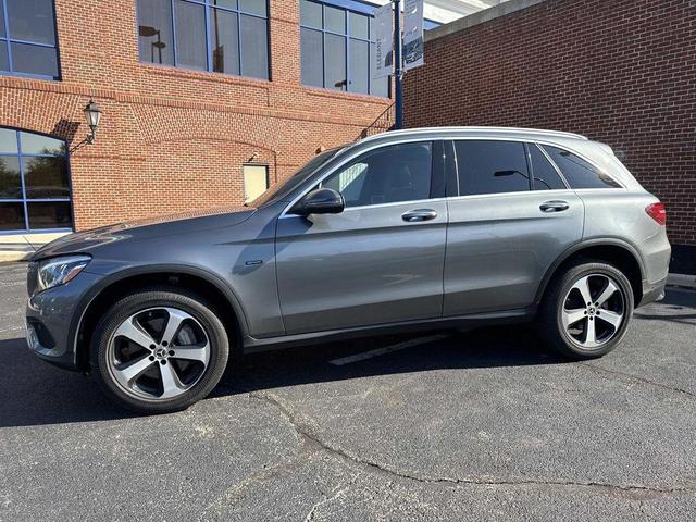 Photo of 2019 Selenite Gray Metallic Mercedes-Benz GLC 350e