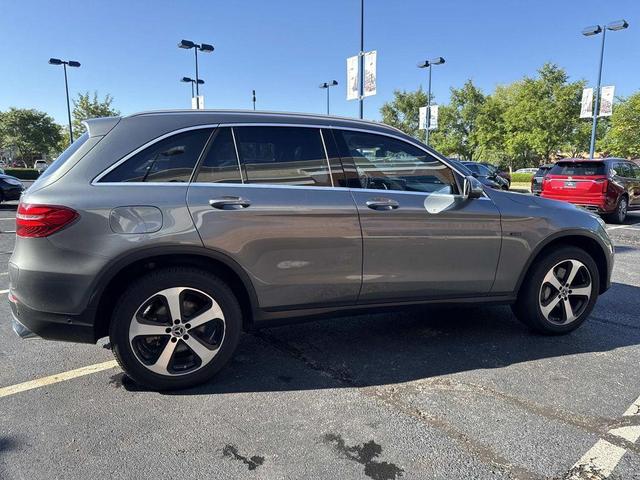 Photo of 2019 Selenite Gray Metallic Mercedes-Benz GLC 350e