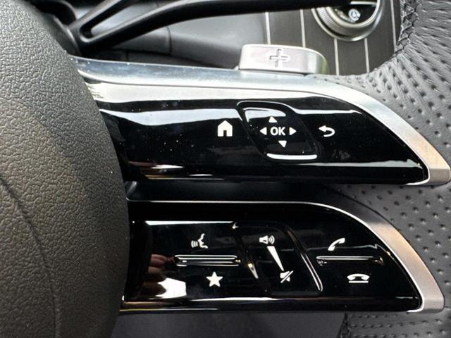 Photo of 2025 Cirrus Silver Metallic Mercedes-Benz GLC 300